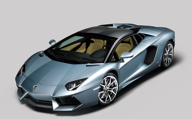 Lamborghini Aventador LP770-4