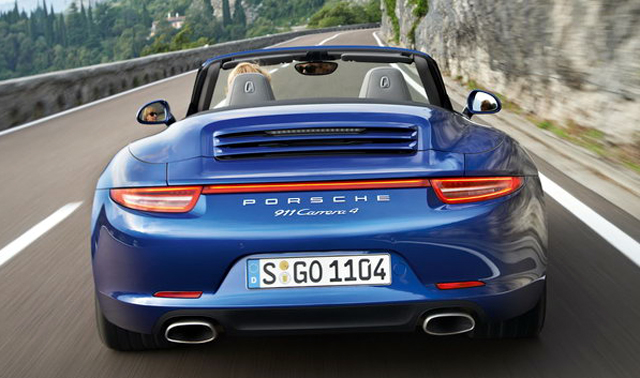Porsche 911 Carrera 4S 4WD