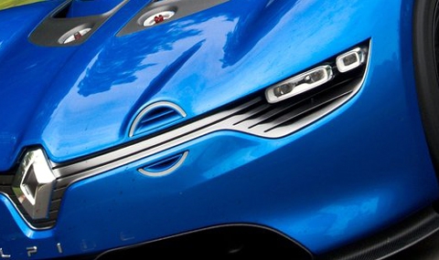 Renault Initiale Paris 1